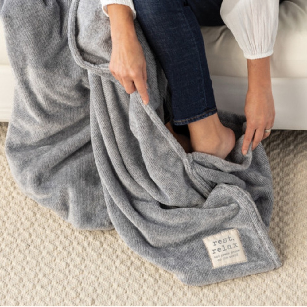 Foot Pocket Blanket -Demdaco-NWT